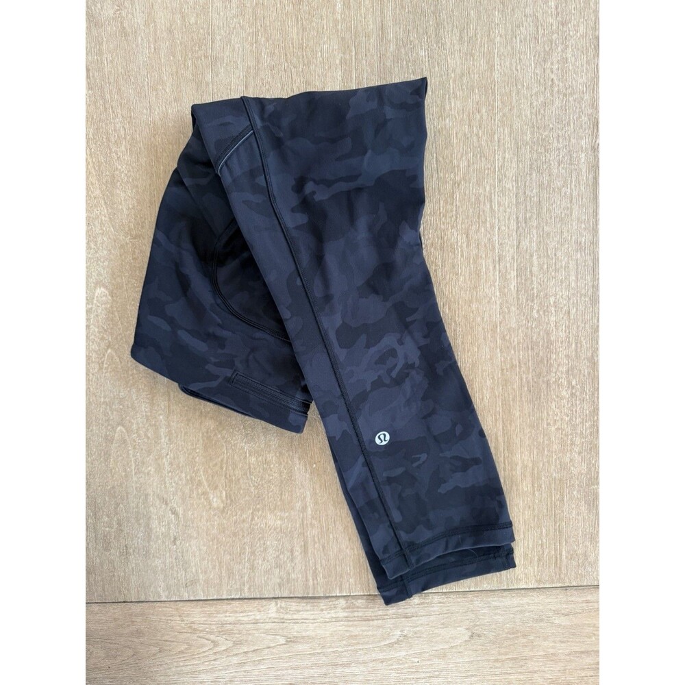 Lululemon Fast & Free Crop Leggings Black Gray Camo Side Pocket Women’s Size 4